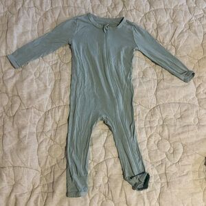 Kyte Baby Bamboo Kids 18-24 Month Onesie: Sage